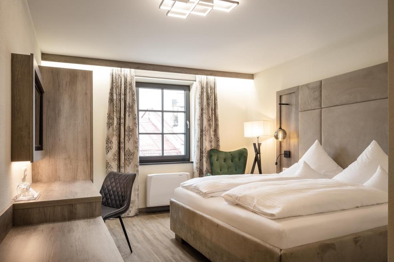 Hotel-Gasthof Hoettl Deggendorf Ngoại thất bức ảnh