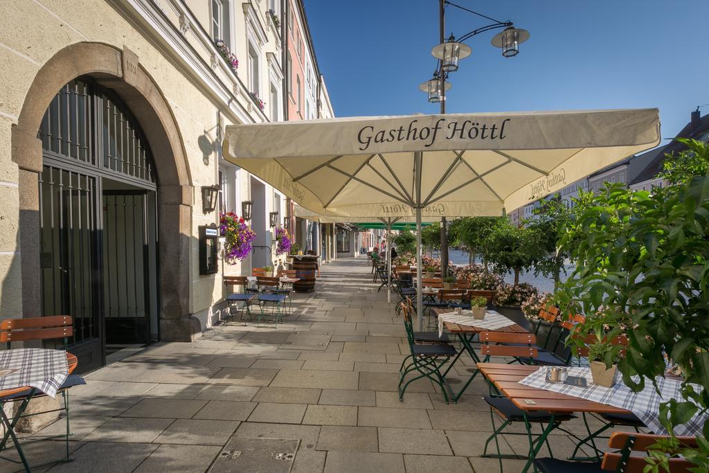 Hotel-Gasthof Hoettl Deggendorf Ngoại thất bức ảnh