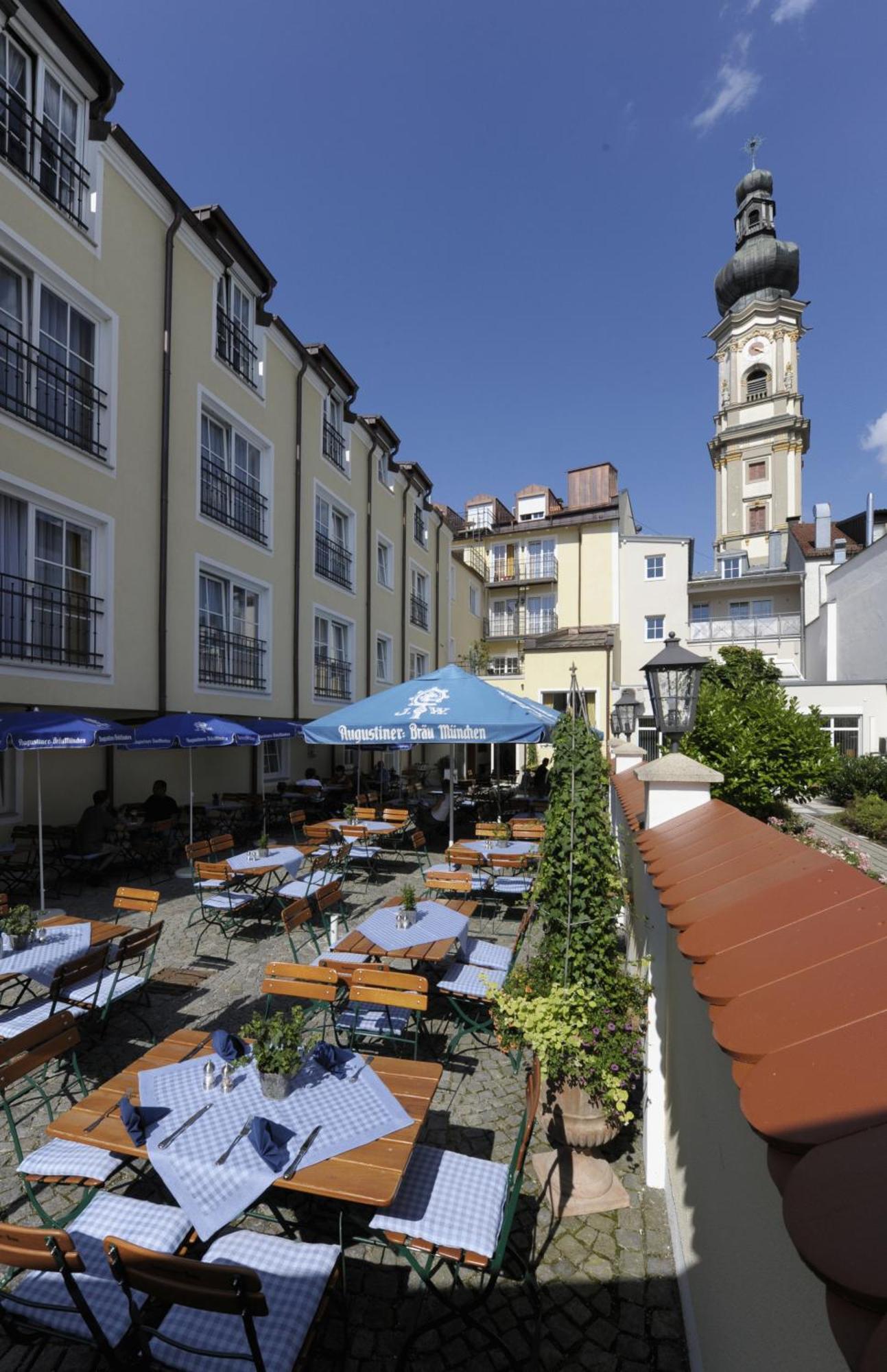 Hotel-Gasthof Hoettl Deggendorf Ngoại thất bức ảnh