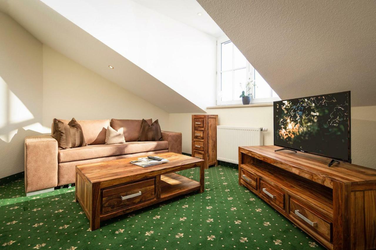 Hotel-Gasthof Hoettl Deggendorf Ngoại thất bức ảnh